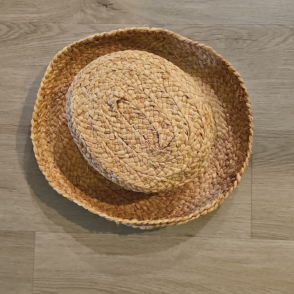 Stylish Straw Braided Hat Natural Tan One Size Fits Most - Picture 7 of 7